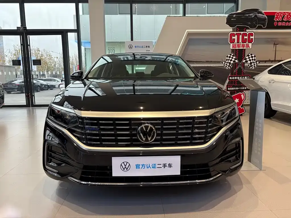 Volkswagen Passat New Energy — фото 4