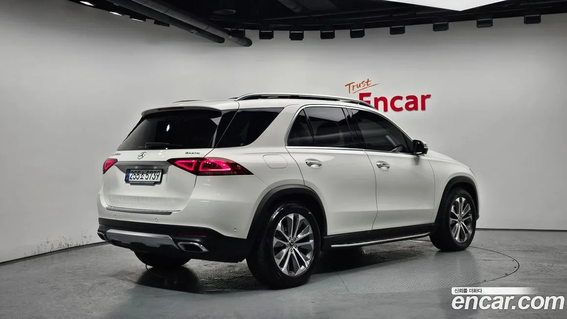 Mercedes-Benz GLE-Class — фото 2