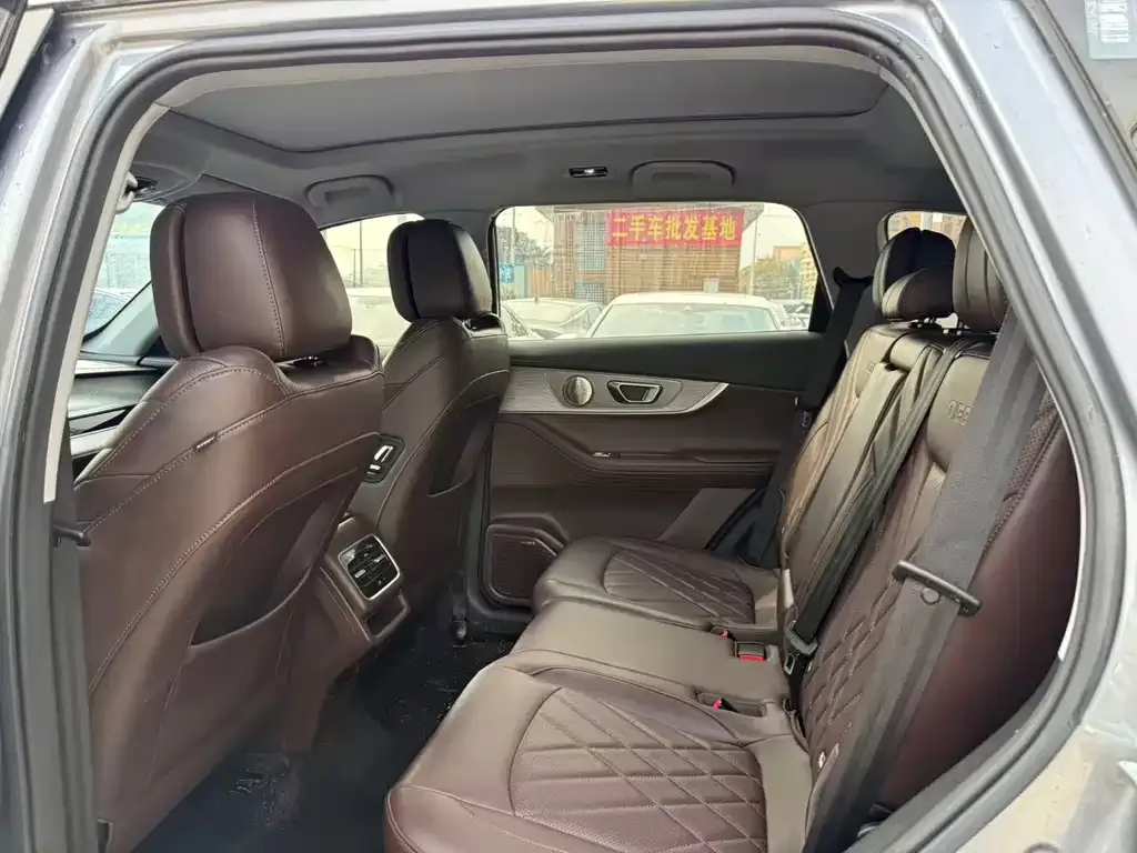 Chery Tiggo 8 PRO — фото 10