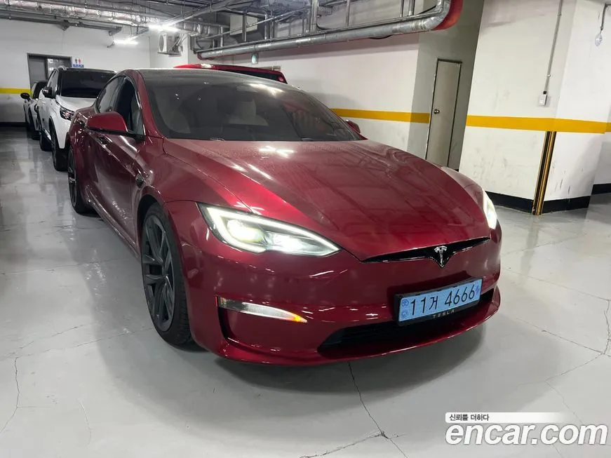 Tesla Model S — фото 5