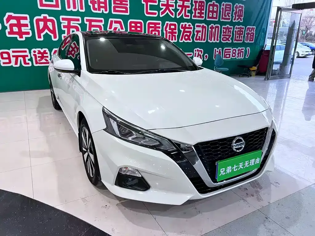 Nissan Teana — фото 4