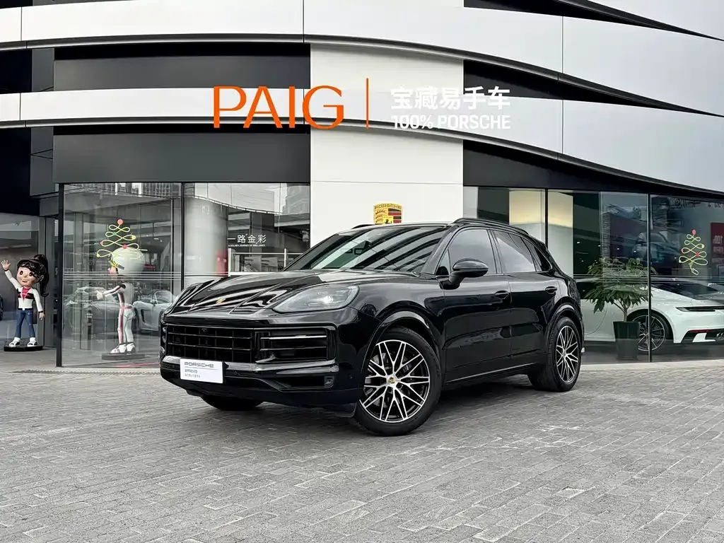 Porsche Cayenne — фото 1