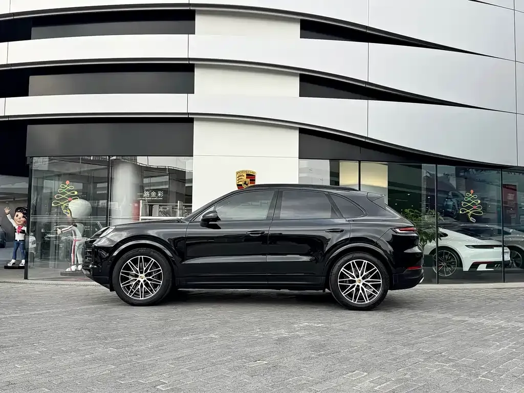 Porsche Cayenne — фото 3
