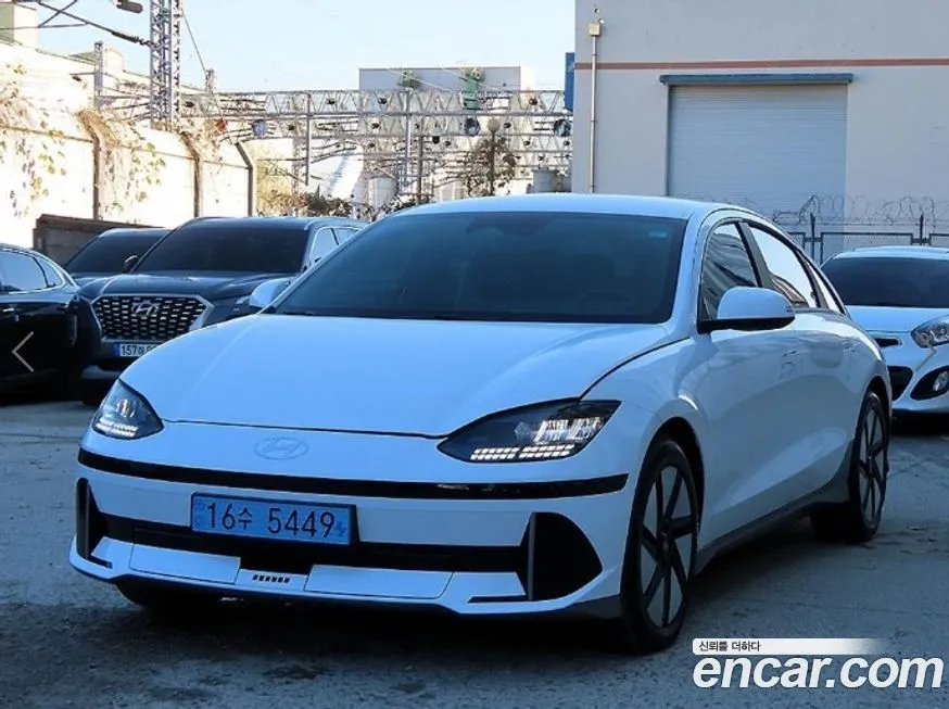 Hyundai Ioniq6 — фото 1