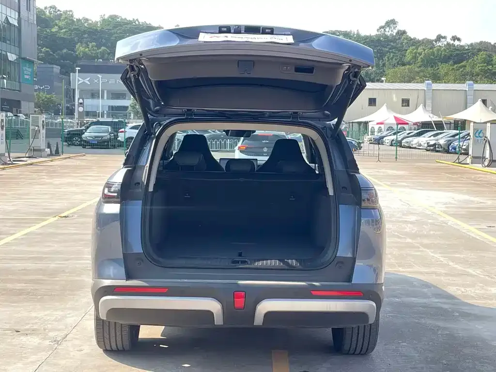 BYD Hiace 07 DM-i — фото 2