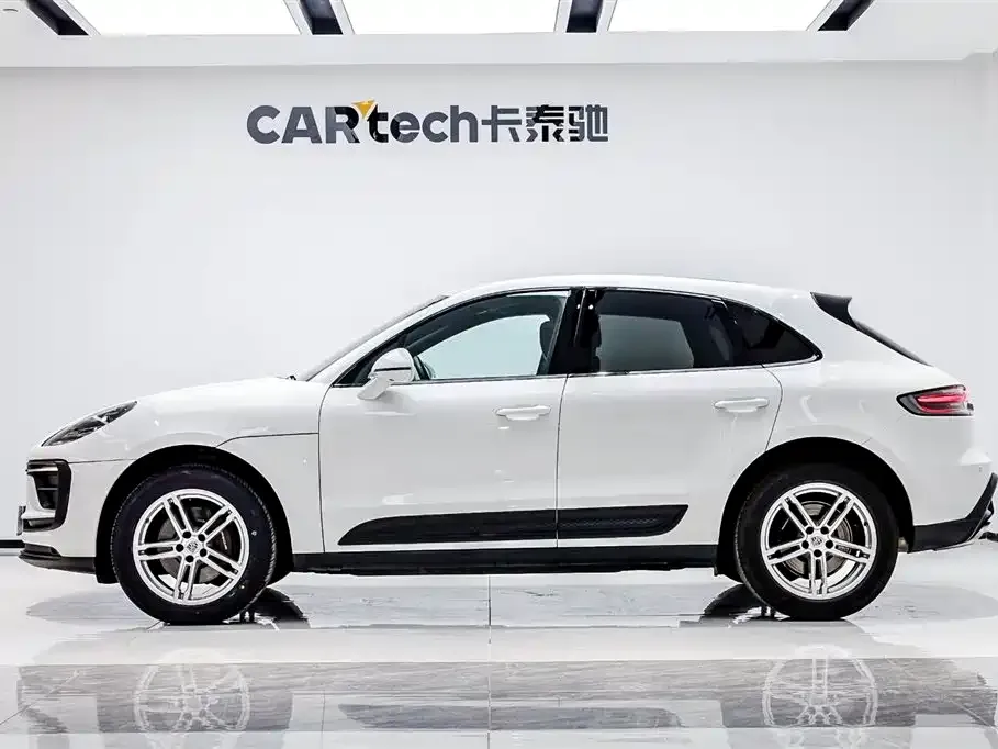 Porsche Macan — фото 10
