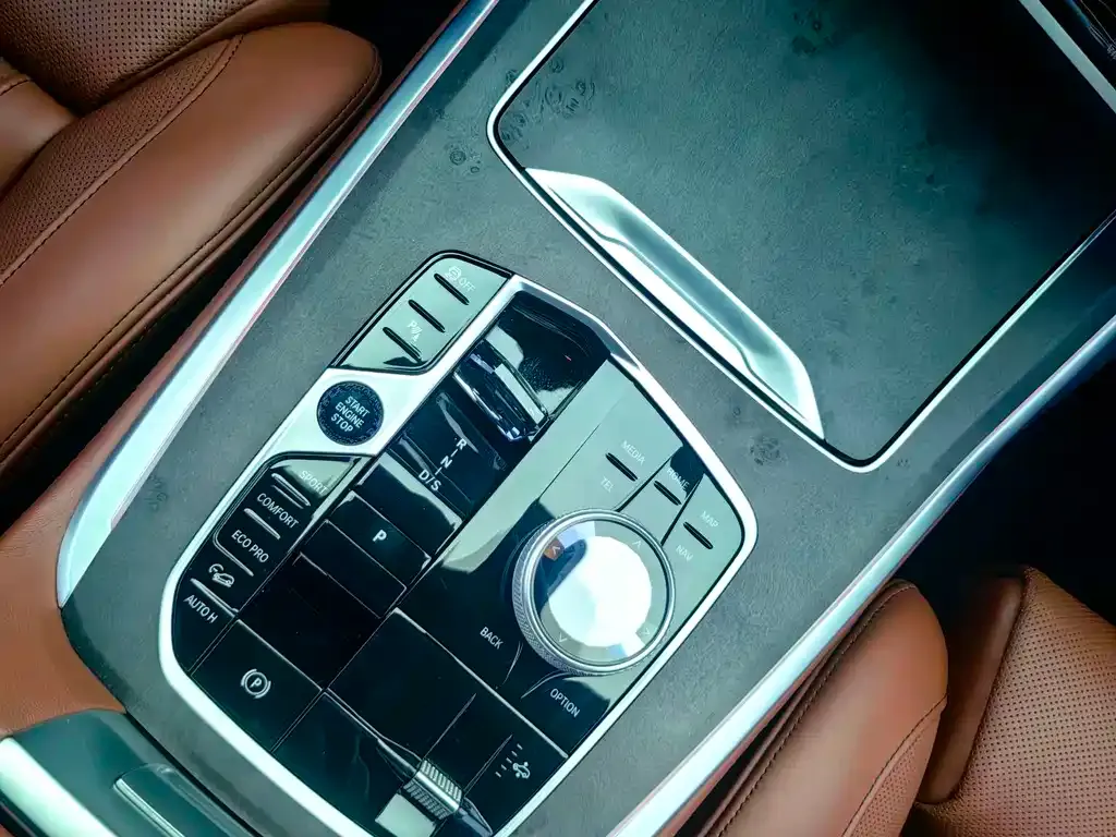 BMW X7 — фото 6