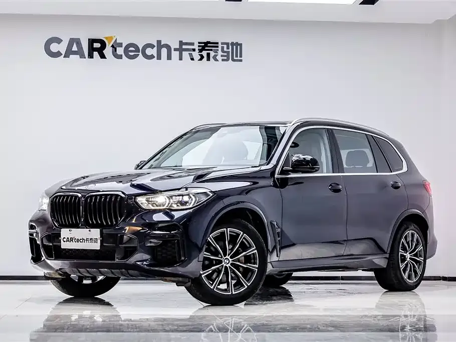 BMW X5 — фото 1