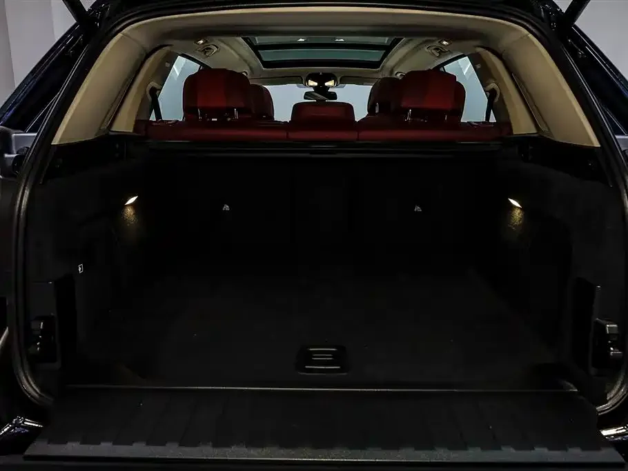 BMW X5 — фото 9