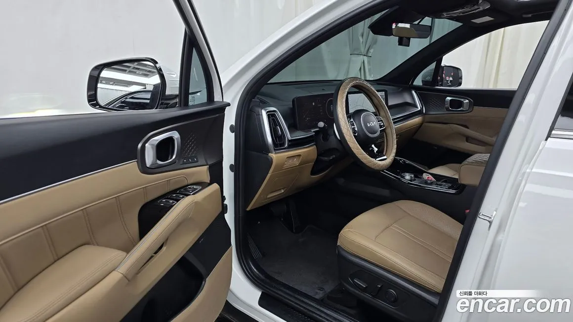 Kia Sorento — фото 7