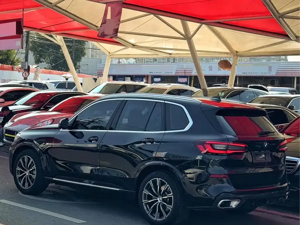 BMW X5 (Import) — фото 10