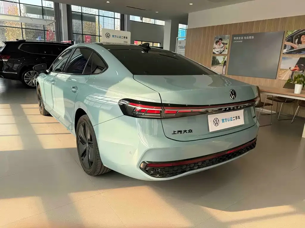 Volkswagen Passat — фото 2