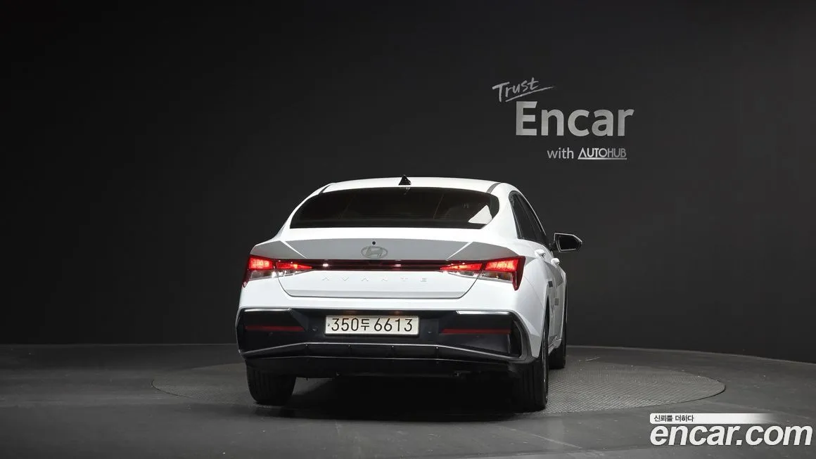 Hyundai AVANTE — фото 4