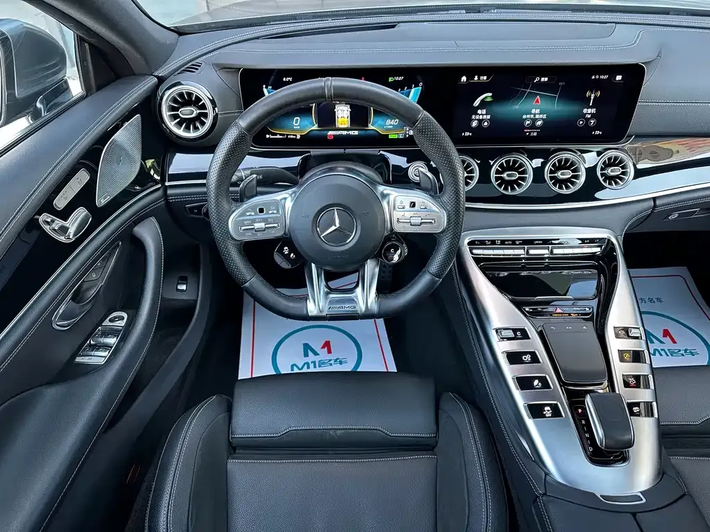 Mercedes-Benz AMG GT — фото 10