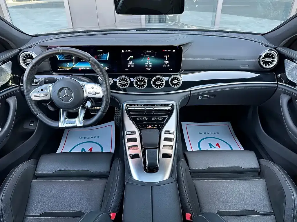 Mercedes-Benz AMG GT — фото 7