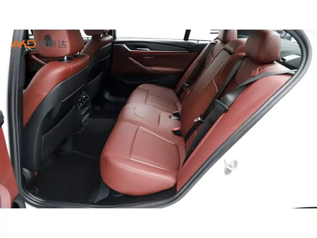 BMW 5 Series New Energy — фото 5