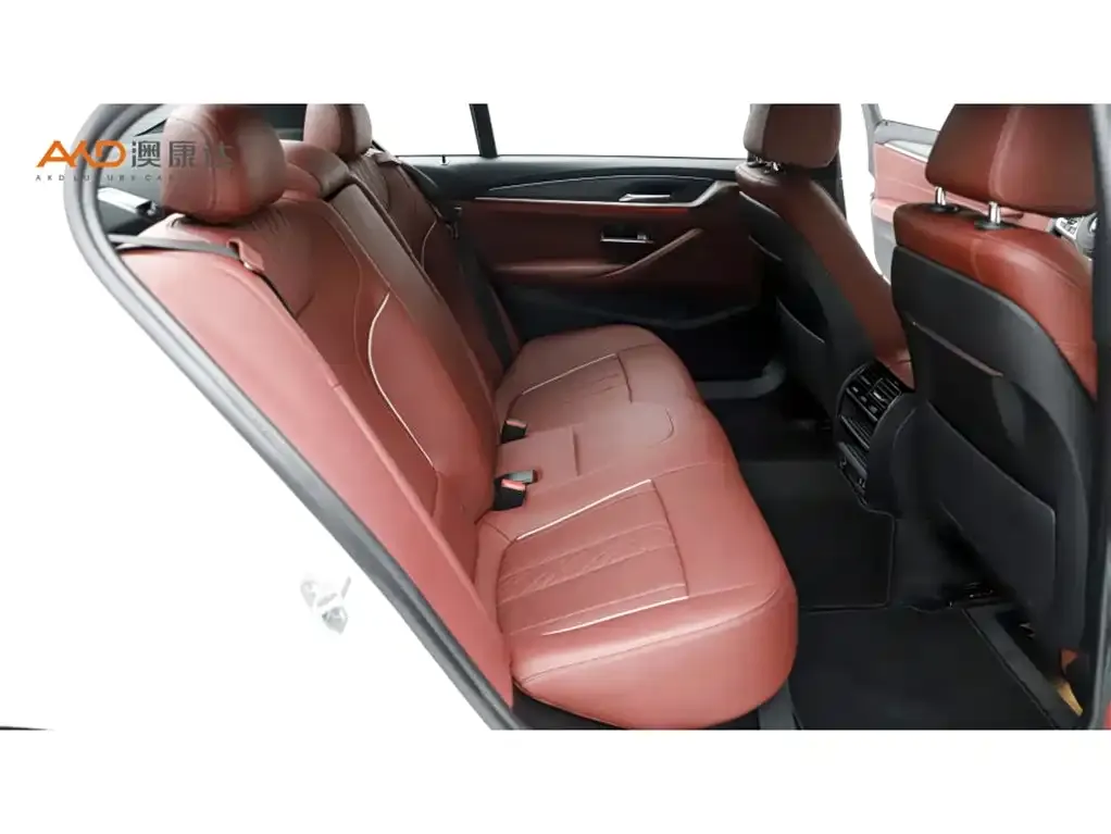 BMW 5 Series New Energy — фото 6