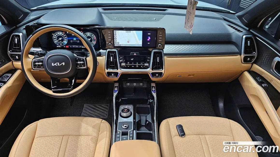 Kia Sorento — фото 10