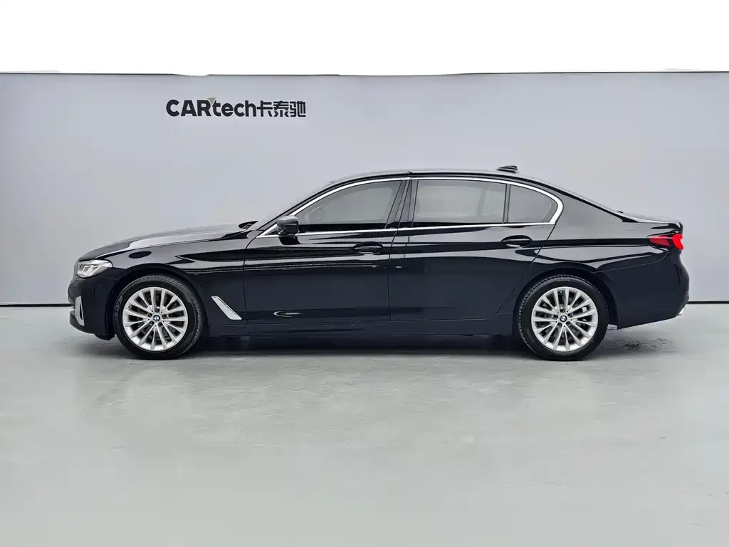 BMW 5 Series — фото 2
