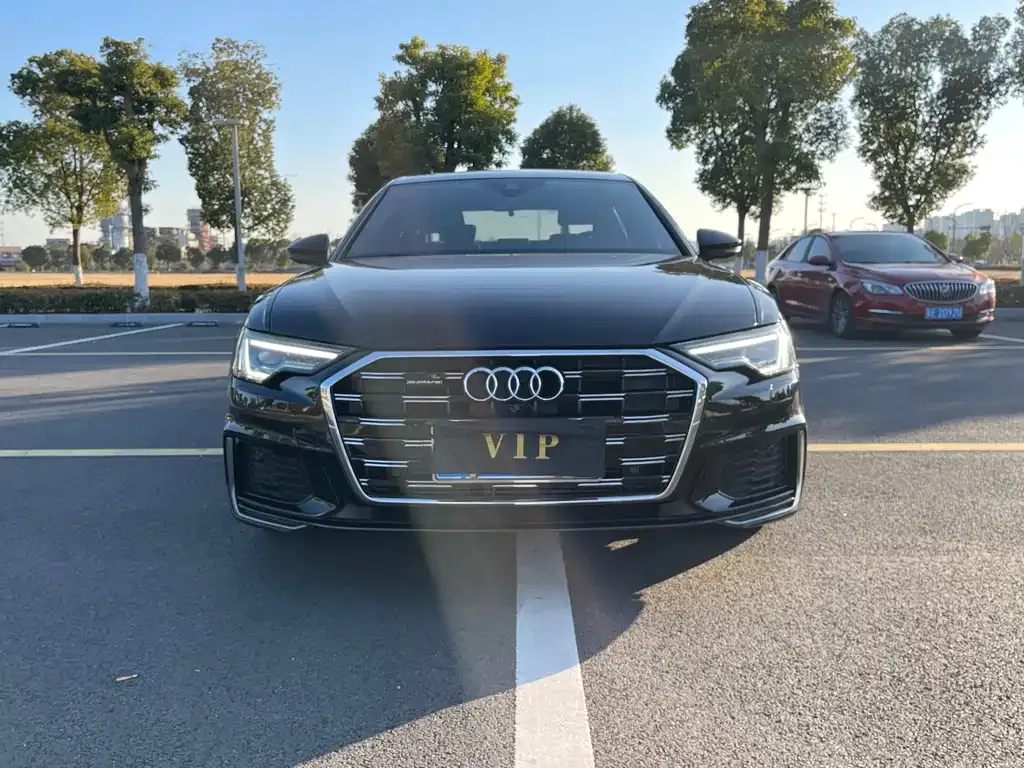 Audi A6L — фото 7