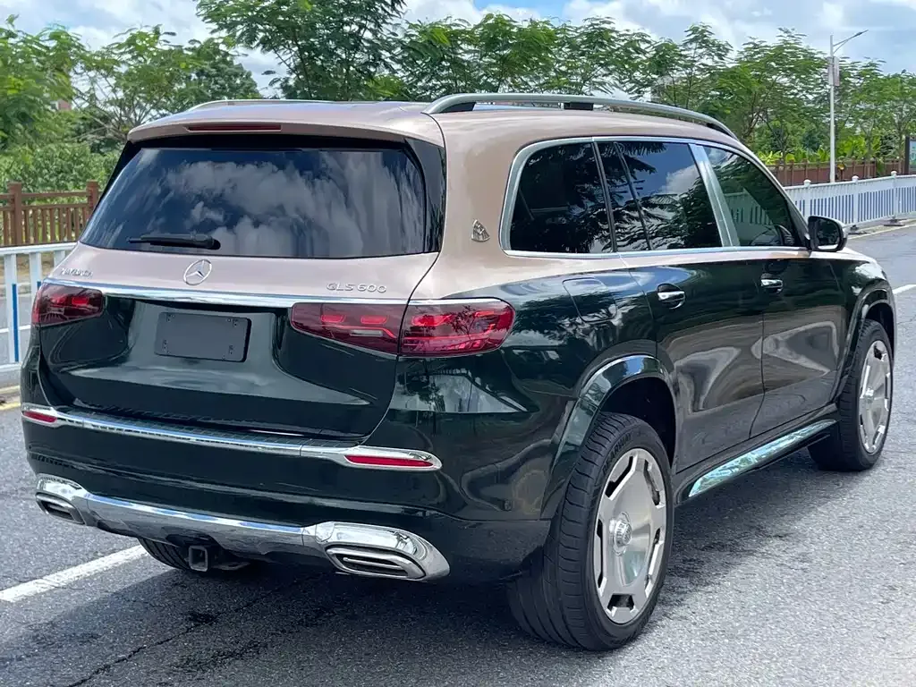 Mercedes-Benz GLS — фото 5