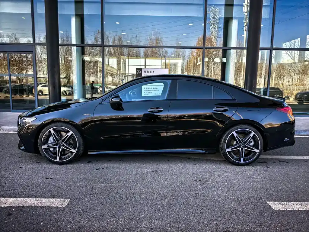 Mercedes-Benz CLA AMG — фото 5