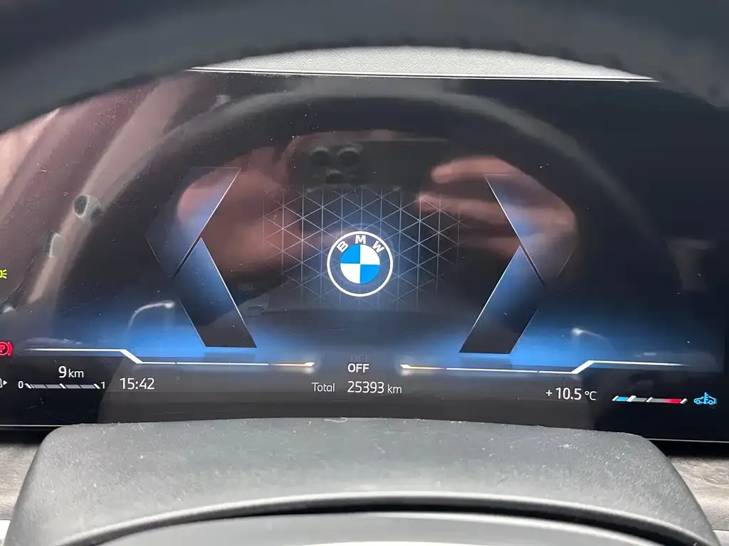 BMW X5 — фото 2