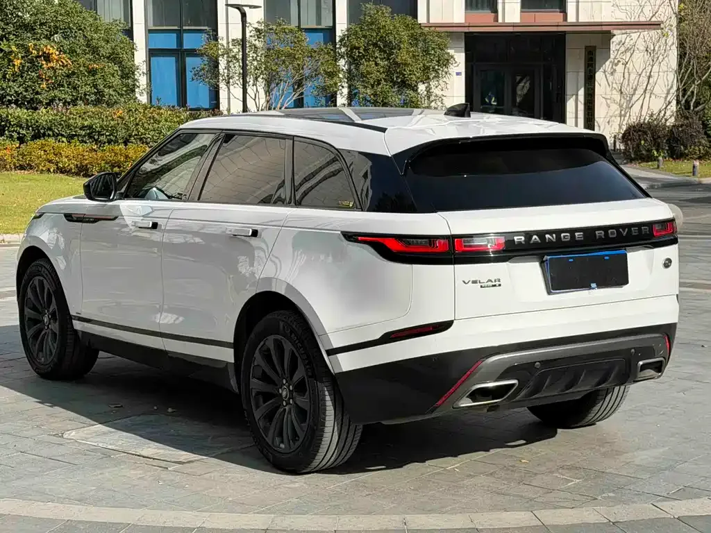 Land Rover Velar — фото 6