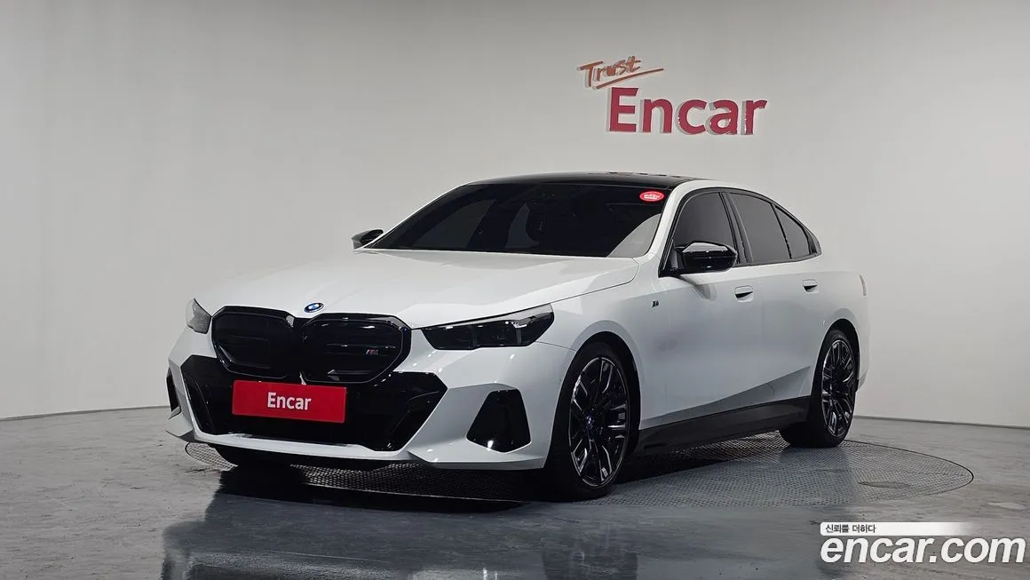 BMW i5 — фото 1