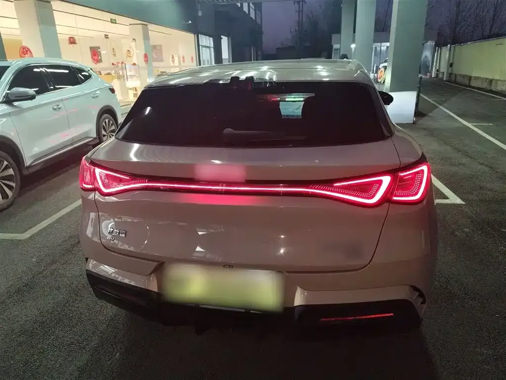 BYD Seal 06GT — фото 5