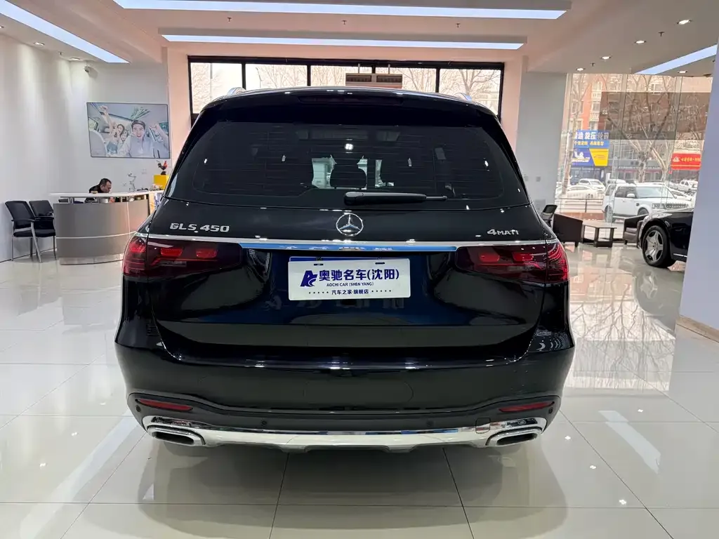 Mercedes-Benz GLS — фото 5
