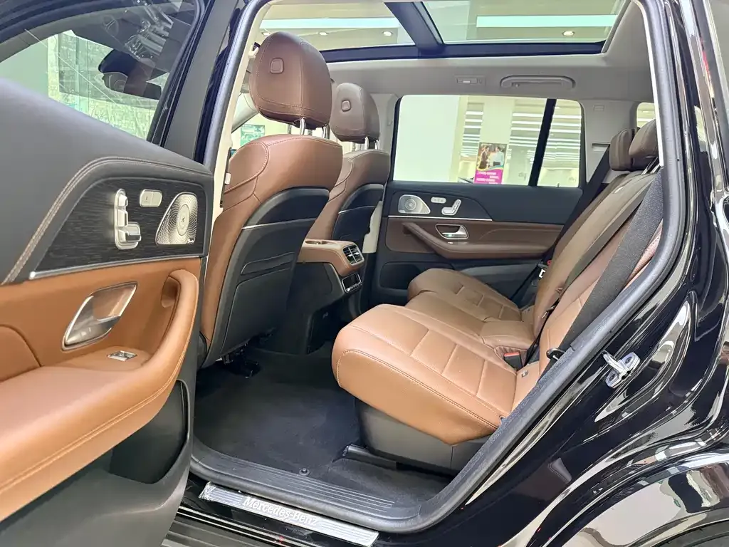 Mercedes-Benz GLS — фото 3