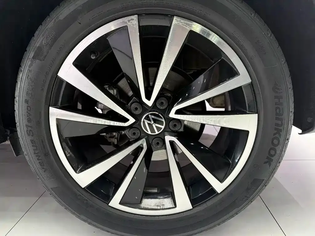 Volkswagen Tharu — фото 7