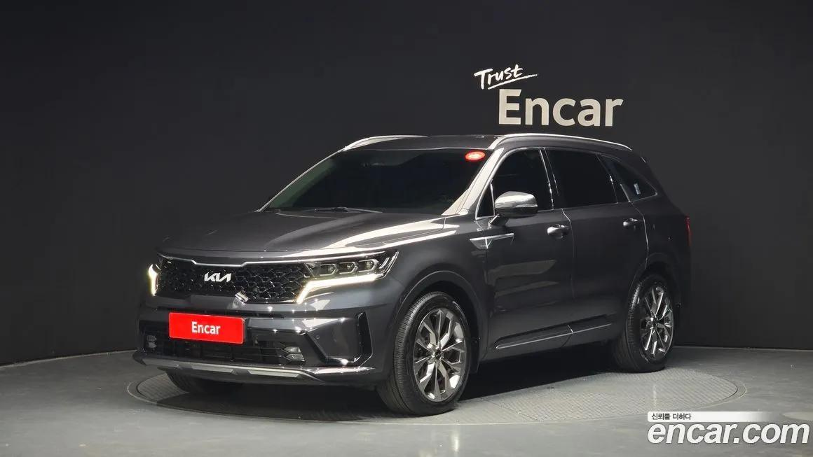 Kia Sorento — фото 1