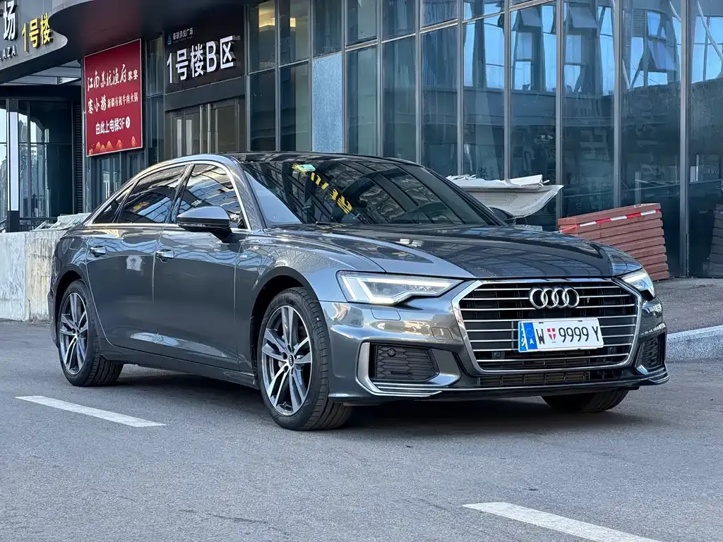 Audi A6L — фото 9