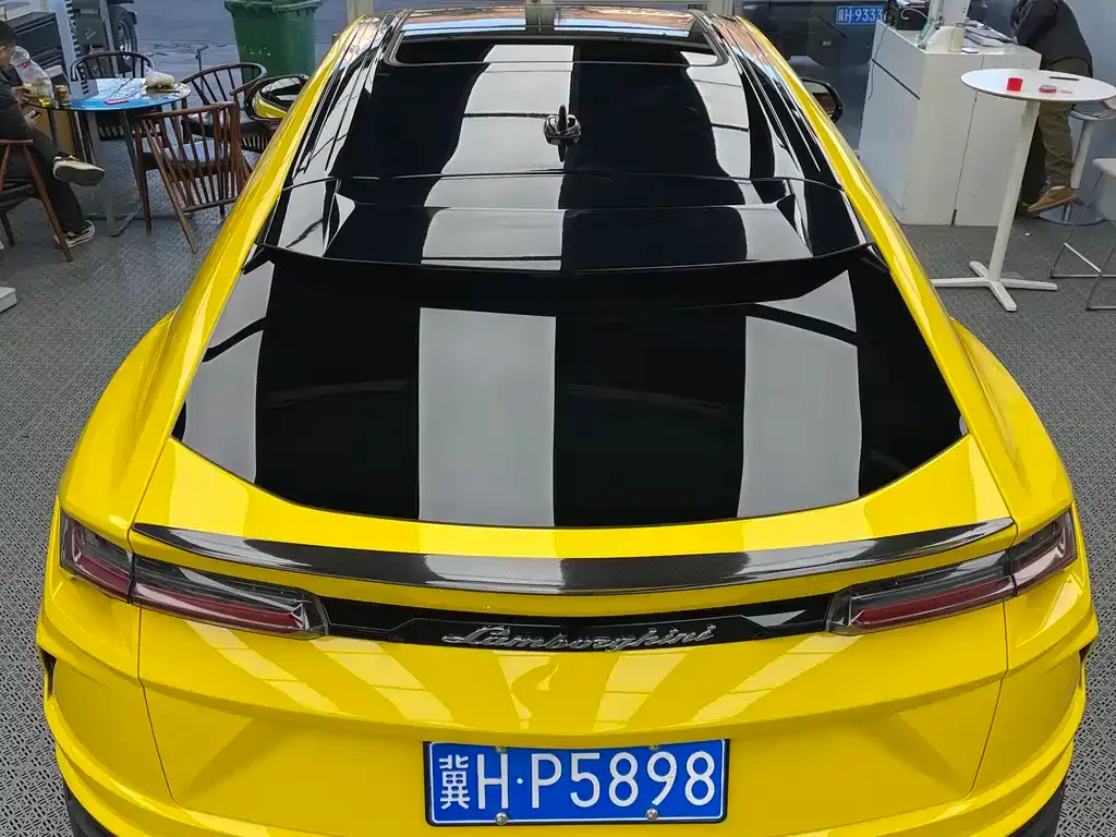 Lamborghini Urus — фото 5