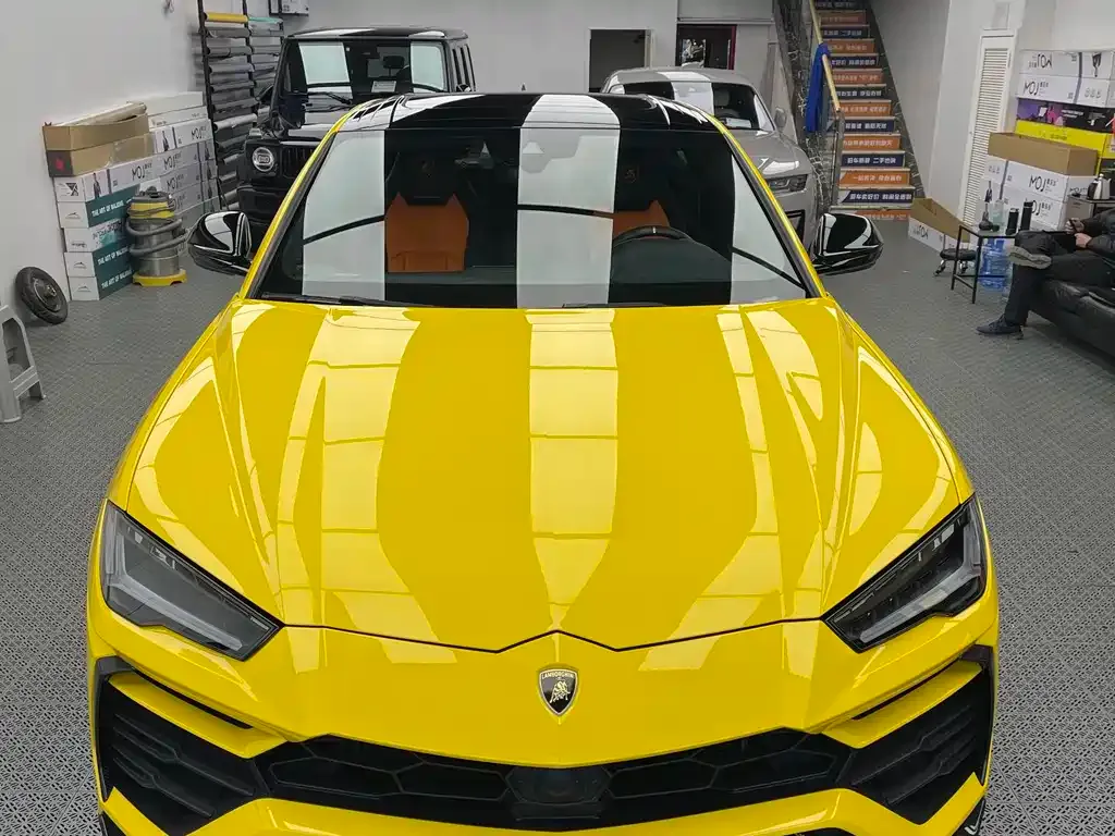Lamborghini Urus — фото 3