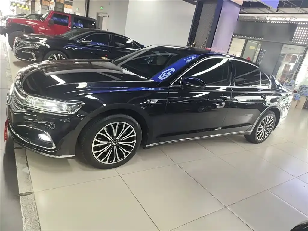 Volkswagen Phideon — фото 5