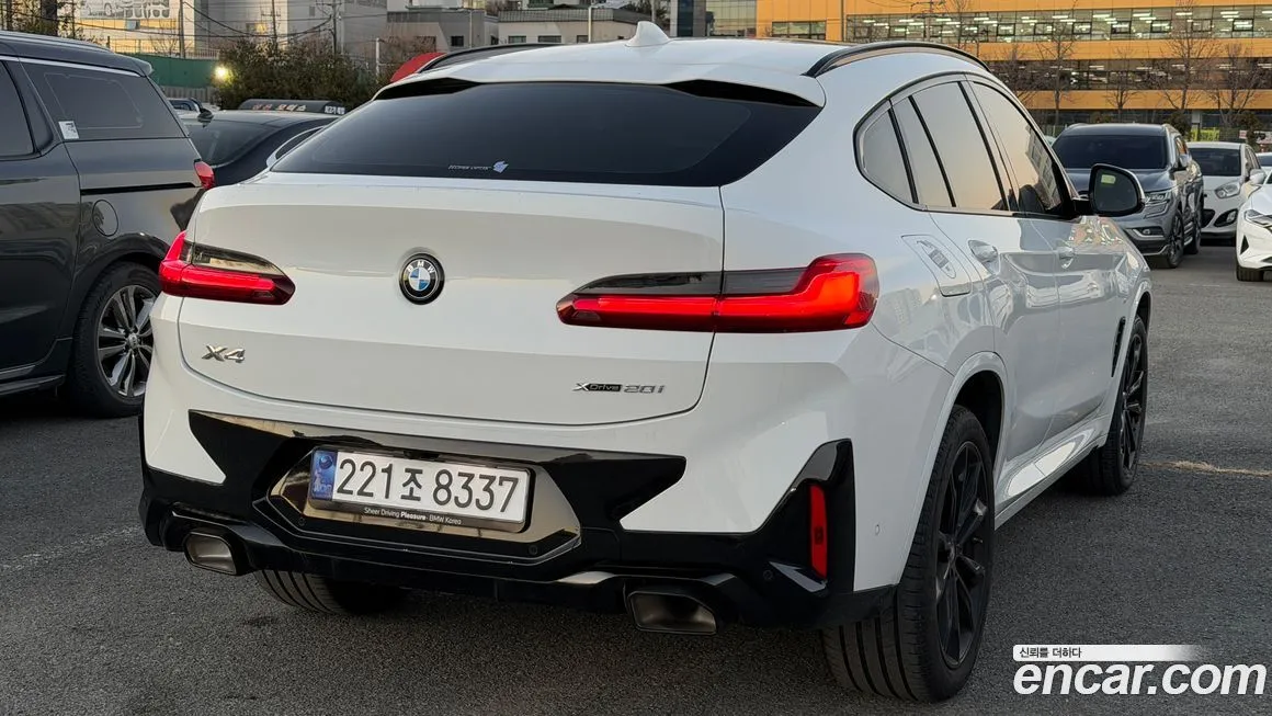 BMW X4 — фото 5