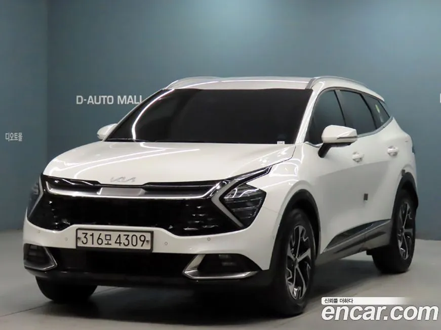 Kia Sportage — фото 1