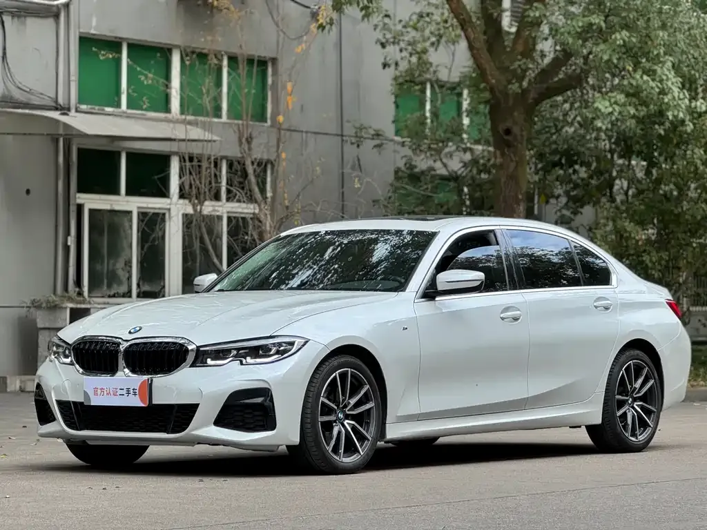 BMW 3 Series — фото 1