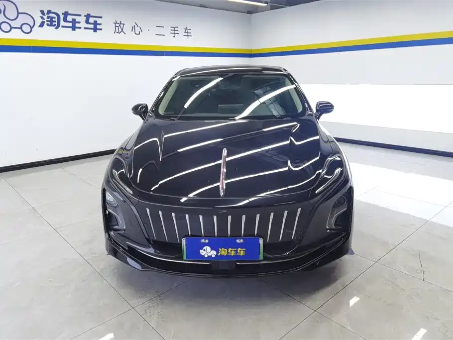 Hongqi E-QM5 — фото 6