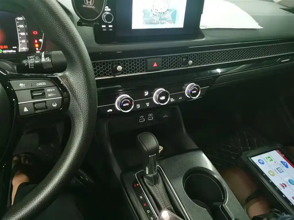 Honda Civic — фото 5