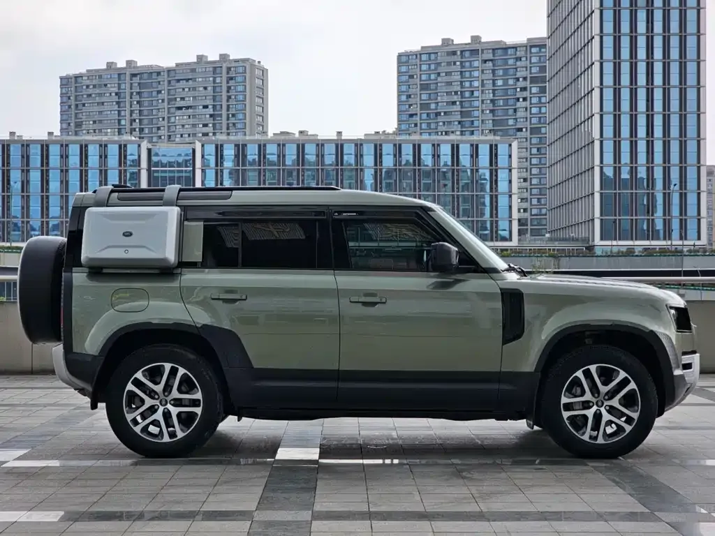 Land Rover Defender — фото 3