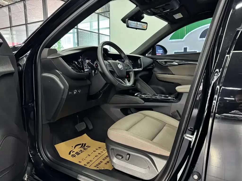 Buick Envision Plus — фото 5
