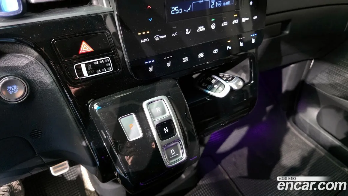 Hyundai Staria — фото 6