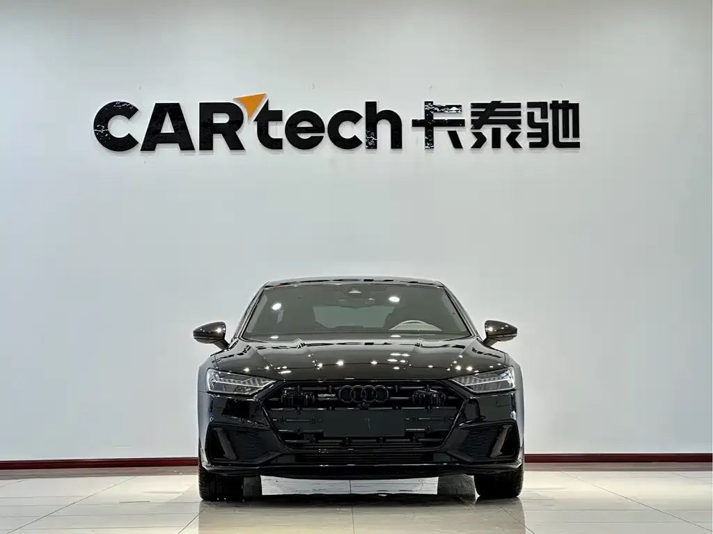 Audi A7L — фото 2