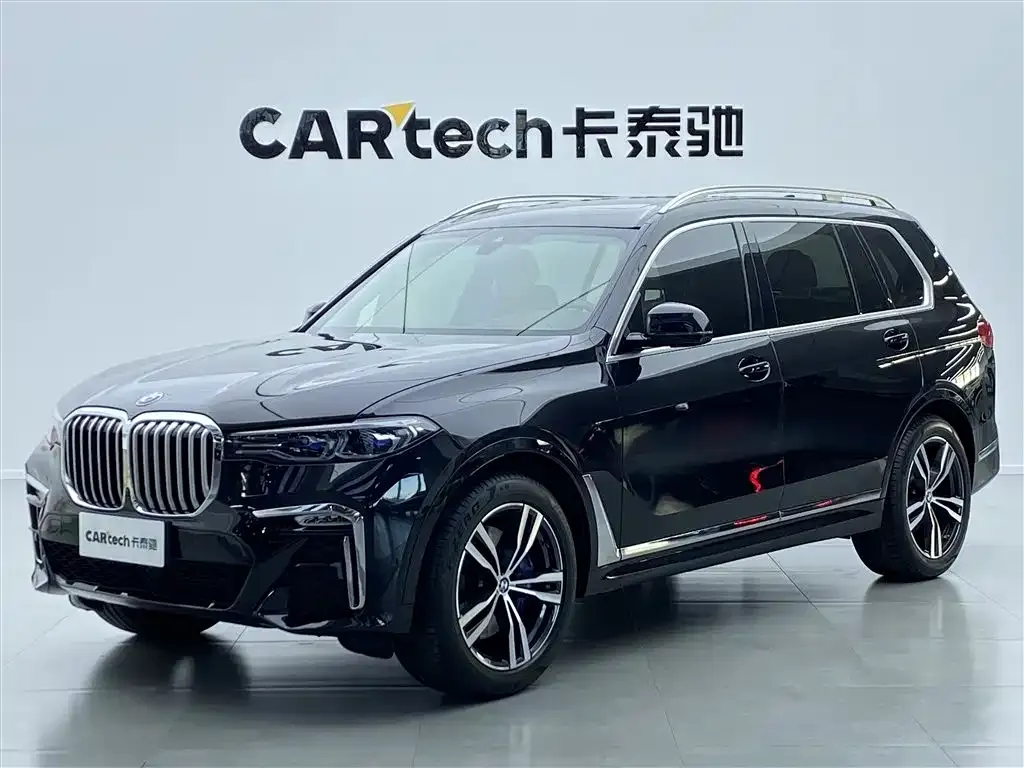 BMW X7 — фото 1