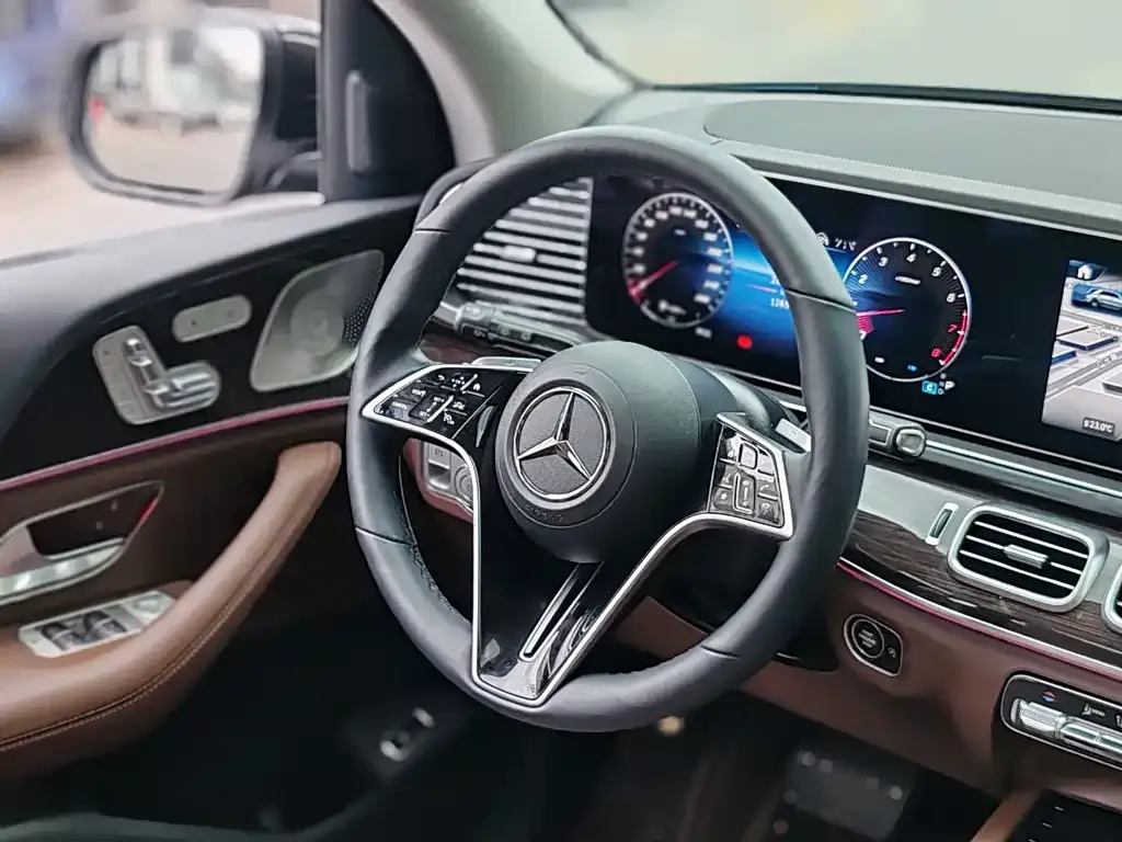 Mercedes-Benz GLE — фото 3