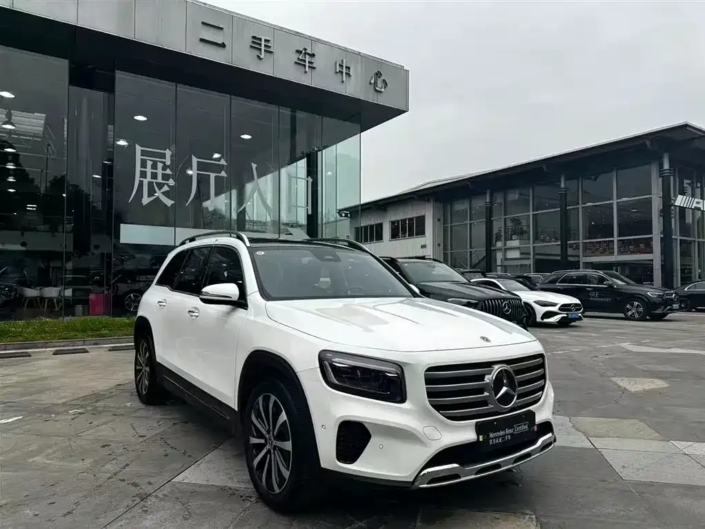 Mercedes-Benz GLB — фото 4